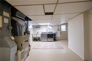 267 Great Smokey Dr, Pittsburgh, PA 15239 - Photo 19