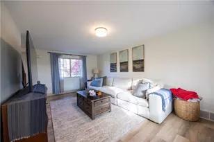 267 Great Smokey Dr, Pittsburgh, PA 15239 - Photo 5