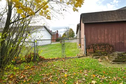 110 Orchard Ln, Center Township, PA 16001 - Photo 35