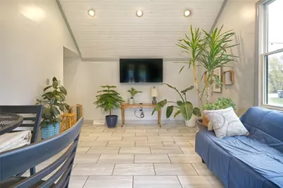 110 Orchard Ln, Center Township, PA 16001 - Photo 3