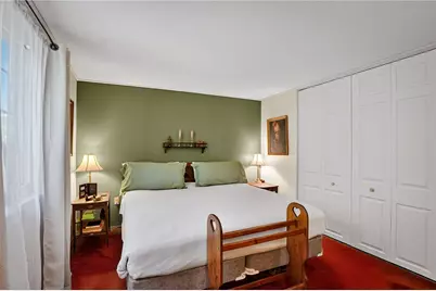 1015 Highfield Rd, Bethel Park, PA 15102 - Photo 15