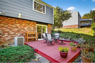 1015 Highfield Rd, Bethel Park, PA 15102 - Photo 31