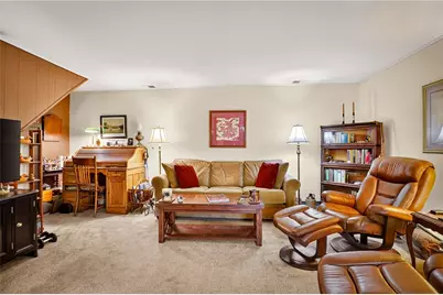 1015 Highfield Rd, Bethel Park, PA 15102 - Photo 25