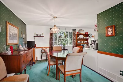 1015 Highfield Rd, Bethel Park, PA 15102 - Photo 7