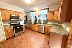 92 Euclid Ave, Sharon, PA 16146 - Photo 3