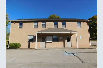 424 E Gibson Avenue, Connellsville, PA 15425 - Photo 3