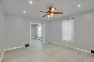 620 Wayne Ave, Ellwood City, PA 16117 - Photo 23