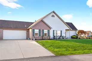 1010 Timberwood Dr, Chippewa Township, PA 15010 - Photo 39