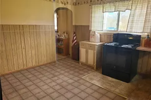 243 2nd St, Jefferson/Mather, PA 15346 - Photo 5