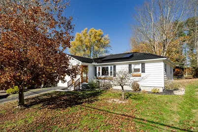 10 Fredonia Rd, Hempfield Township, PA 16125 - Photo 1