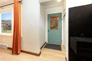 10 Fredonia Rd, Hempfield Township, PA 16125 - Photo 11