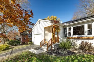 10 Fredonia Rd, Hempfield Township, PA 16125 - Photo 3