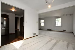 6 Adams Fisher Ct, Mount Pleasant Township, PA 15601 - Photo 7