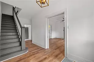 14 Chapman St, Pittsburgh, PA 15205 - Photo 3