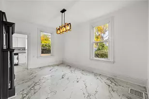 14 Chapman St, Pittsburgh, PA 15205 - Photo 9