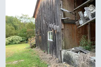 302 Arcadia Rd, Montgomery-Grant, PA 15712 - Photo 21