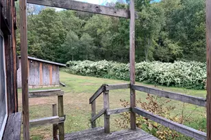 302 Arcadia Rd, Montgomery-Grant, PA 15712 - Photo 19