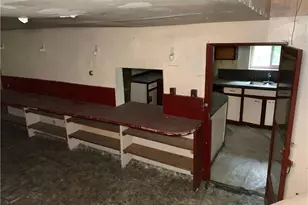 302 Arcadia Rd, Montgomery-Grant, PA 15712 - Photo 5