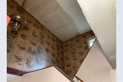 302 Arcadia Rd, Montgomery-Grant, PA 15712 - Photo 7