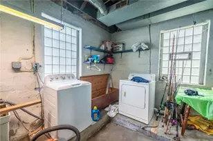 1400 Muldowney Ave, Pittsburgh, PA 15207 - Photo 13