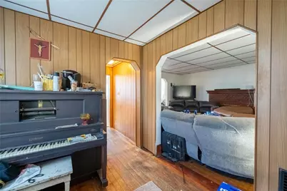 1400 Muldowney Ave, Pittsburgh, PA 15207 - Photo 9