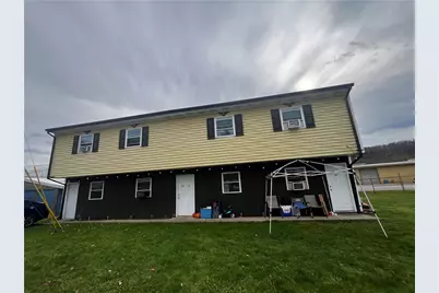 46 W Main St, Cowanshanock Township, PA 16263 - Photo 1