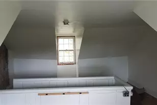 18 Sprain St, Pittsburgh, PA 15212 - Photo 17