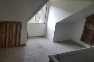 18 Sprain St, Pittsburgh, PA 15212 - Photo 15