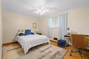 89 Lilmont Dr, Pittsburgh, PA 15218 - Photo 21