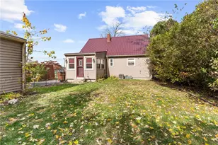 1096 Park St, Sharon, PA 16146 - Photo 7