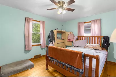 1096 Park St, Sharon, PA 16146 - Photo 13