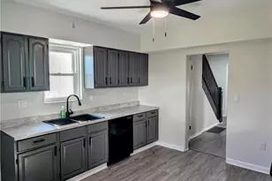 643 Indiana Ave, Glassport, PA 15045 - Photo 5