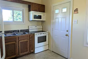 716 George St, Scottdale, PA 15683 - Photo 9