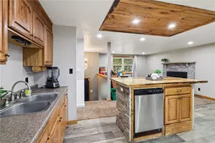 1802 Park Ln, Pymatuning Township, PA 16125 - Photo 9