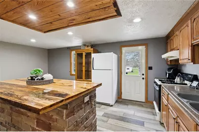 1802 Park Lane, Pymatuning Township, PA 16125 - Photo 7