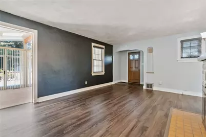 148 Longvue Dr, Ross Twp, PA 15237 - Photo 5