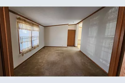 120 Valleyview Dr, Finleyville, PA 15332 - Photo 9