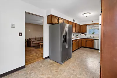 7716 Wick Dr, Ross Twp, PA 15237 - Photo 13