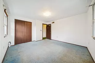 502 Hemlock, Mt Pleasant Boro, PA 15666 - Photo 13