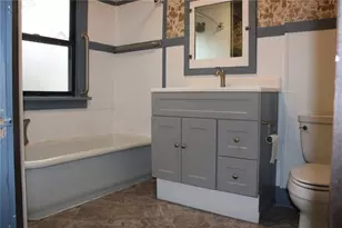 4020 Davis Ave, Munhall, PA 15120 - Photo 31