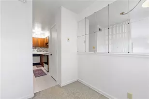 103 Jamestown Dr, Scott Township, PA 15216 - Photo 11