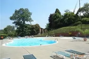 103 Jamestown Dr, Scott Township, PA 15216 - Photo 25