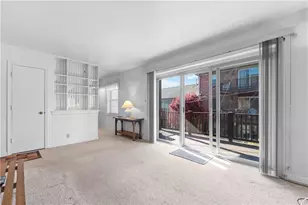 103 Jamestown Dr, Scott Township, PA 15216 - Photo 5