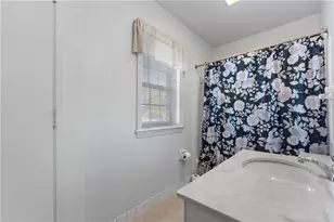 103 Jamestown Dr, Scott Township, PA 15216 - Photo 19