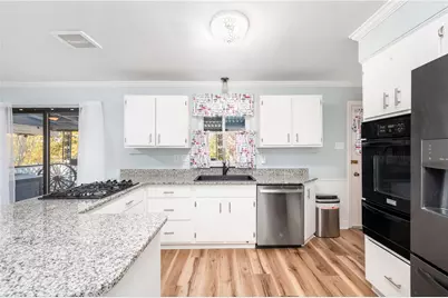 102 Dewey Avenue Ext, Pittsburgh, PA 15223 - Photo 11