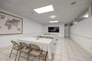 5 Bayard Rd, Pittsburgh, PA 15213 - Photo 17