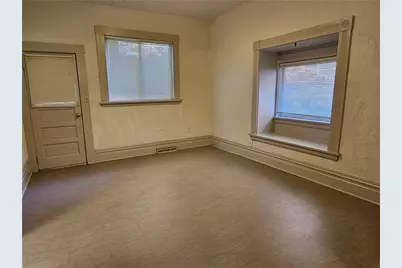 629 R Walnut St, Irwin, PA 15642 - Photo 7