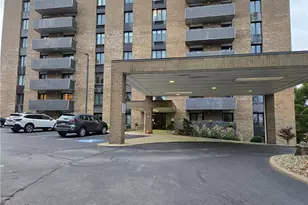 820 E Beau St, South Strabane, PA 15301 - Photo 1