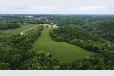 9999 McKee Rd, White Oak, PA 15131 - Photo 3