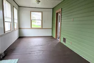 717 George St, Scottdale, PA 15683 - Photo 3